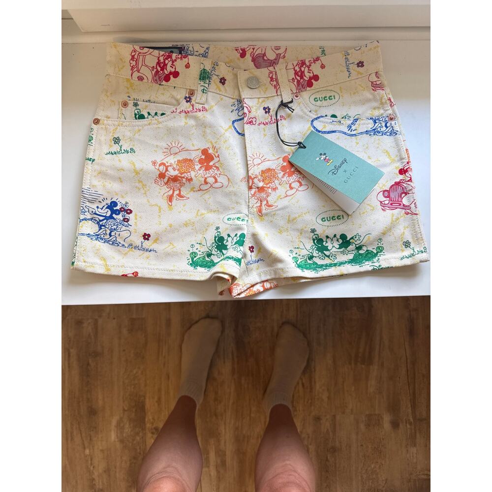 NWT Gucci x Disney Mickey Mouse Print Denim Shorts Size 24 Rare Luxury Designer